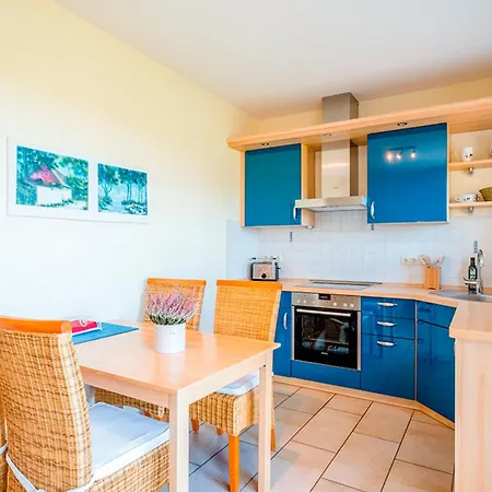 Lamprieger, Parter * 비에크